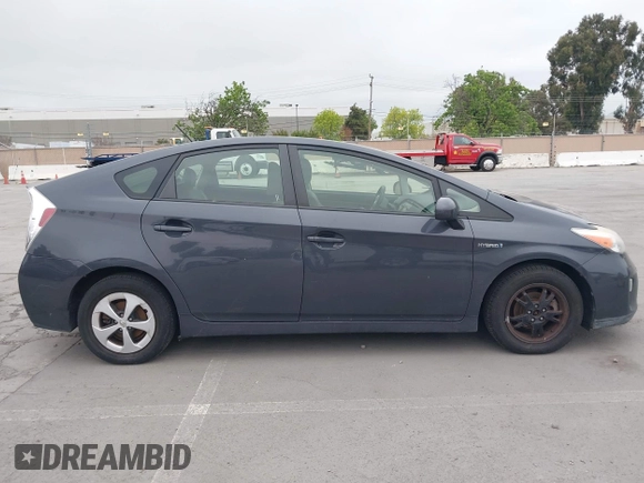 2013 Toyota Prius One with VIN JTDKN3DU6D5599875, listed as a IAAI auction lot 42057892 with 118,216 mi miles. Bid and sale history available at carsss.com. Image 13.