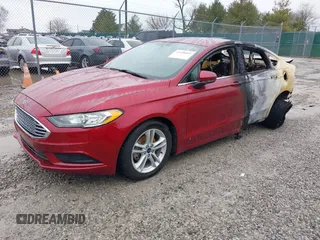 2018 Ford Fusion SE with VIN 3FA6P0H75JR135828, listed as a IAAI auction lot 41498095 with 1 mi miles. Bid and sale history available at carsss.com. Image 2.