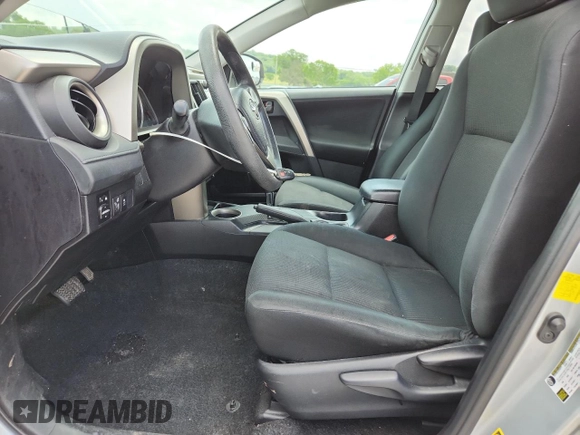2014 Toyota RAV4 LE with VIN 2T3ZFREV3EW107626, listed as a Copart auction lot 61142985 with 141,094 mi miles and Salvage title. Bid and sale history available at DreamBid. Image 7.