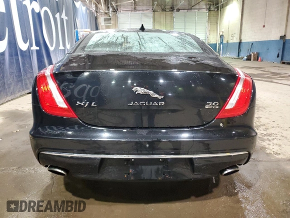 2017 Jaguar XJ with VIN SAJWJ2GDXH8W08618, listed as a Copart auction lot 44168345 with 76,782 mi miles and Clean Title. Bid and sale history available at carsss.com. Image 6.