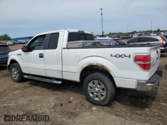 2010 Ford F-150 XL z VIN 1FTFX1EV6AFA51162, wystawiony jako Copart lot #58796095 z przebiegiem 272 808 mil mil oraz Czysty tytuł • Clean title. Historia ofert i sprzedaży dostępna na DreamBid. Obrazek 2.