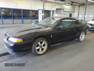 1997 Ford Mustang z VIN 1FALP4047VF158249, wystawiony jako Copart lot #55669455 z przebiegiem 175 458 mil mil oraz Szkoda całkowita • Salvage title. Historia ofert i sprzedaży dostępna na DreamBid. Obrazek 1.