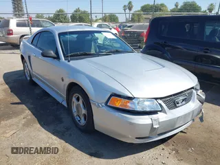 2004 Ford Mustang Standard z VIN 1FAFP40654F140281, wystawiony jako IAAI lot #42732286 z przebiegiem 145 723 mil mil oraz . Historia ofert i sprzedaży dostępna na DreamBid. Obrazek 1.