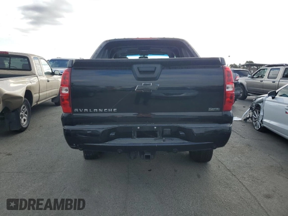 2007 Chevrolet Avalanche LT w/3LT with VIN 3GNFK12327G160346, listed as a Copart auction lot 70892764 with 127,481 mi miles and Salvage Title. Bid and sale history available at carsss.com. Image 6.