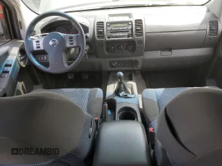 2005 Nissan Xterra SE z VIN 5N1AN08W55C657876, wystawiony jako Copart lot #61046265 z przebiegiem 136 572 mil mil oraz Szkoda całkowita • Salvage title. Historia ofert i sprzedaży dostępna na DreamBid. Obrazek 8.
