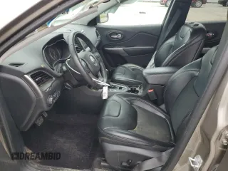 2019 Jeep Cherokee Latitude Plus with VIN 1C4PJMLB2KD169934, listed as a Copart auction lot 57332795 with 110,549 mi miles and Salvage title. Bid and sale history available at DreamBid. Image 7.