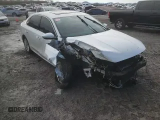 2017 Volkswagen Passat SE z VIN 1VWBT7A31HC022453, wystawiony jako Copart lot #88777855 z przebiegiem Nie podano mil oraz Szkoda całkowita • Salvage title. Historia ofert i sprzedaży dostępna na DreamBid. Obrazek 10.