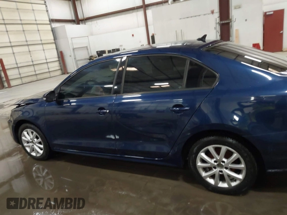 2011 Volkswagen Jetta SE z VIN 3VWDZ7AJ6BM105985, wystawiony jako IAAI lot #41818129 z przebiegiem 126 051 mil mil oraz . Historia ofert i sprzedaży dostępna na DreamBid. Obrazek 14.