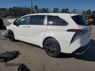 2021 Toyota Sienna XSE with VIN 5TDDRKEC8MS053408, listed as a Copart auction lot 43461845 with Not Provided miles and Salvage Title. Bid and sale history available at DreamBid. Image 2.