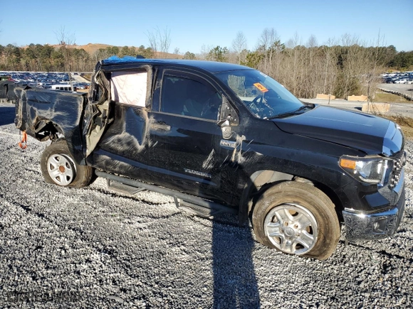 2021 Toyota Tundra 2WD SR5 with VIN 5TFEY5F10MX277384, listed as a Copart auction lot 45045655 with 83,880 mi miles and Salvage Title. Bid and sale history available at carsss.com. Image 4.