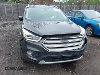 2018 Ford Escape Titanium с VIN 1FMCU9J93JUB18374, выставлен на аукционе IAAI как лот 42652204 с пробегом 63 609 миль миль и . История ставок и продаж доступна на DreamBid. Изображение 12.