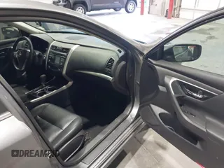2014 Nissan Altima 2.5 S with VIN 1N4AL3APXEC113281, listed as a IAAI auction lot 41137374 with 124,357 mi miles. Bid and sale history available at carsss.com. Image 5.