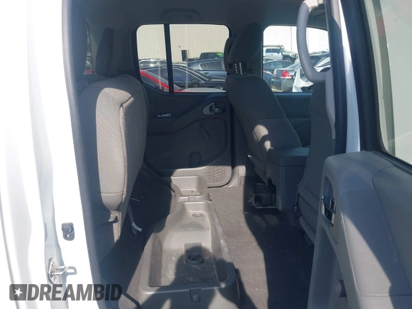 2019 Nissan Frontier SV with VIN 1N6AD0ER5KN777406, listed as a IAAI auction lot 42162010 with 77,702 mi miles and . Bid and sale history available at DreamBid. Image 8.