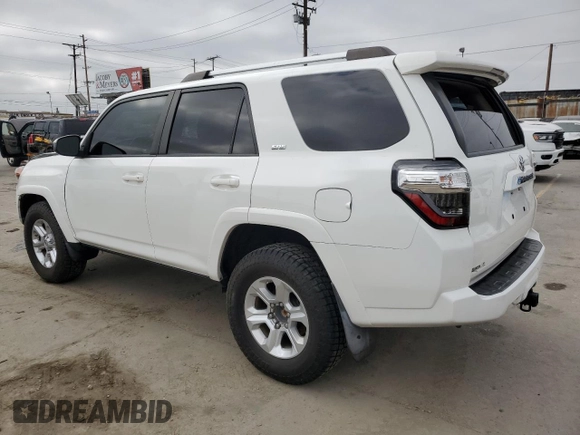 2021 Toyota 4Runner SR5 with VIN JTEEU5JR4M5231007, listed as a Copart auction lot 61396175 with 74,973 mi miles and Salvage title. Bid and sale history available at DreamBid. Image 2.