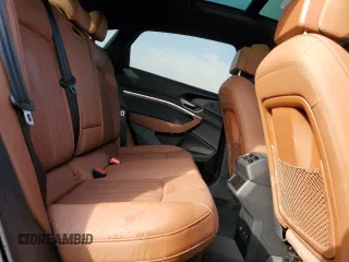 2022 Audi e-tron Sportback S line Premium z VIN WA11AAGE8NB022696, wystawiony jako Copart lot #86595464 z przebiegiem 36 024 mil mil oraz Szkoda całkowita • Salvage title. Historia ofert i sprzedaży dostępna na DreamBid. Obrazek 11.