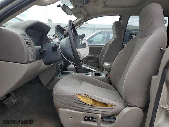 2004 Jeep Grand Cherokee Laredo with VIN 1J4GX48S14C231995, listed as a Copart auction lot 47069175 with 230,062 mi miles and Salvage Title. Bid and sale history available at carsss.com. Image 7.