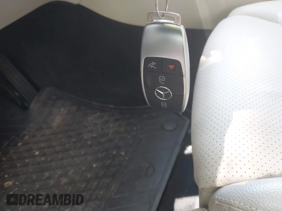 2021 Mercedes-Benz GLC 300 with VIN W1N0G8EB8MF948937, listed as a IAAI auction lot 42571738 with 38,527 mi miles and . Bid and sale history available at DreamBid. Image 11.