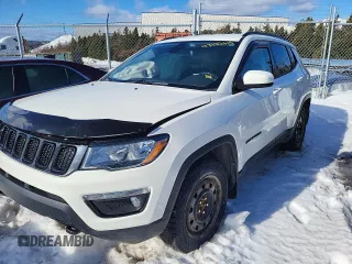 2021 Jeep Compass Sport with VIN 3C4NJDAB9MT548453, listed as a Copart auction lot 43122615 with 67,414 mi miles and Salvage Title. Bid and sale history available at carsss.com. Image 1.