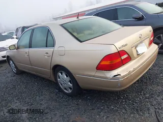 2001 Lexus LS 430 z VIN JTHBN30F410007341, wystawiony jako IAAI lot #41261861 z przebiegiem 214 968 mil mil oraz . Historia ofert i sprzedaży dostępna na DreamBid. Obrazek 3.