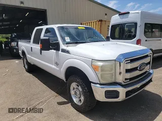 2016 Ford F-250 Lariat z VIN 1FT7W2BT6GEA31623, wystawiony jako IAAI lot #42773005 z przebiegiem 288 678 mil mil oraz . Historia ofert i sprzedaży dostępna na DreamBid. Obrazek 1.