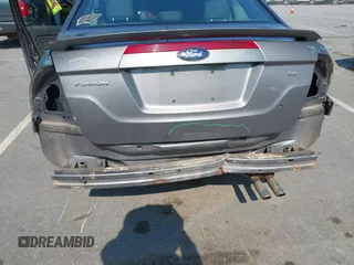 2012 Ford Fusion SE z VIN 3FAHP0HAXCR373911, wystawiony jako IAAI lot #42396082 z przebiegiem 237 100 mil mil oraz . Historia ofert i sprzedaży dostępna na DreamBid. Obrazek 6.