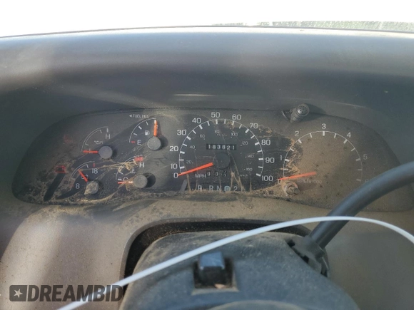 1999 Ford Super Duty F-250 XL with VIN 1FTNF20L0XEE66230, listed as a Copart auction lot 43586355 with 183,821 mi miles and Salvage Title. Bid and sale history available at carsss.com. Image 9.