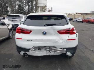 2020 BMW X2 sDrive28i with VIN WBXYH9C02L5P59822, listed as a IAAI auction lot 41893205 with 1 mi miles. Bid and sale history available at carsss.com. Image 15.