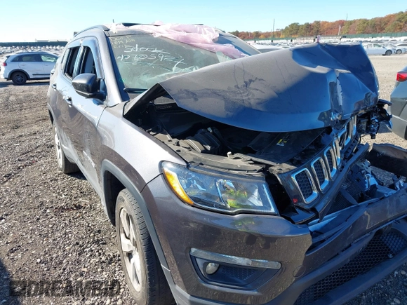 2021 Jeep Compass Latitude с VIN 3C4NJDBB8MT537958, выставлен на аукционе IAAI как лот 40705924 с пробегом 73 319 миль миль и . История ставок и продаж доступна на DreamBid. Изображение 18.