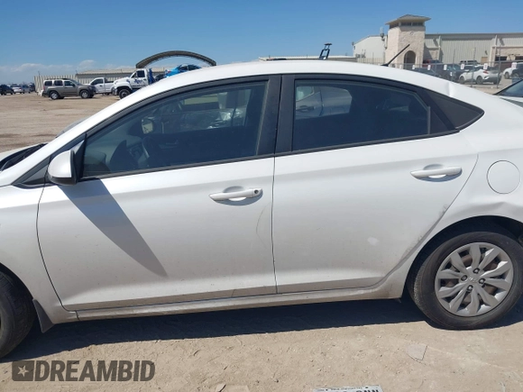 2018 Hyundai Accent SE with VIN 3KPC24A37JE026210, listed as a IAAI auction lot 41753981 with 136,056 mi miles. Bid and sale history available at carsss.com. Image 14.