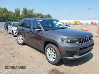 2023 Jeep Grand Cherokee Altitude with VIN 1C4RJKAG3P8828504, listed as a IAAI auction lot 37537322 with 5,366 mi miles and . Bid and sale history available at DreamBid. Image 1.