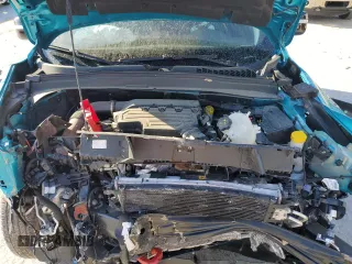 2022 Jeep Renegade Trailhawk with VIN ZACNJDC19NPN67837, listed as a Copart auction lot 48303205 with 16,855 mi miles and Salvage Title. Bid and sale history available at DreamBid. Image 12.