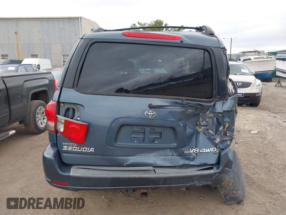 2006 Toyota Sequoia SR5 with VIN 5TDBT44A46S272938, listed as a IAAI auction lot 40974081 with 250,478 mi miles and . Bid and sale history available at DreamBid. Image 15.