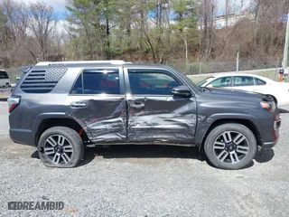 2017 Toyota 4Runner SR5 with VIN JTEBU5JR9H5415822, listed as a IAAI auction lot 41806456 with 129,585 mi miles. Bid and sale history available at carsss.com. Image 13.