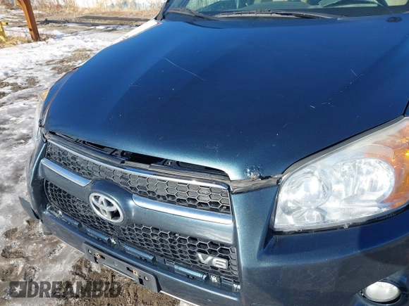 2010 Toyota RAV4 Ltd with VIN 2T3DK4DV8AW020311, listed as a IAAI auction lot 41397127 with 233,322 mi miles. Bid and sale history available at carsss.com. Image 21.