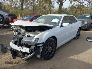 2015 Chrysler 300 with VIN 2C3CCAGG6FH842475, listed as a IAAI auction lot 40713366 with 138,342 mi miles. Bid and sale history available at carsss.com. Image 16.