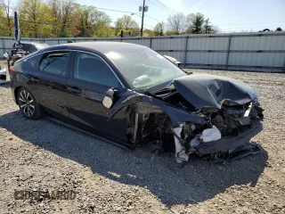 2022 Honda Civic EX-L z VIN 19XFL1H75NE002379, wystawiony jako Copart lot #54178595 z przebiegiem 15 233 mil mil oraz Szkoda całkowita • Salvage title. Historia ofert i sprzedaży dostępna na DreamBid. Obrazek 4.