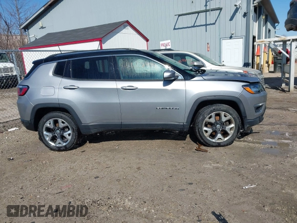 2018 Jeep Compass Limited z VIN 3C4NJDCB3JT373917, wystawiony jako IAAI lot #41628459 z przebiegiem 101 275 mil mil oraz . Historia ofert i sprzedaży dostępna na DreamBid. Obrazek 13.