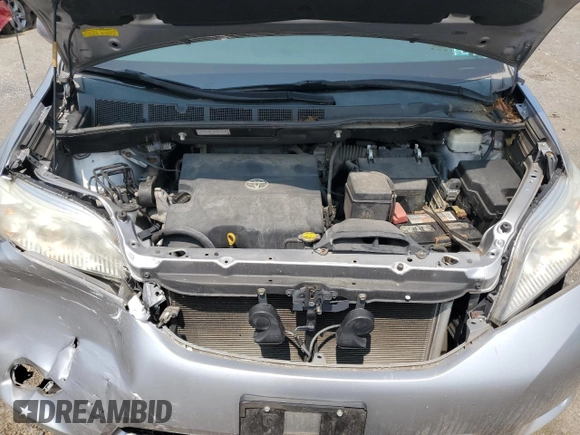 2011 Toyota Sienna LE AAS with VIN 5TDKK3DC0BS172912, listed as a Copart auction lot 59178015 with 137,140 mi miles and Salvage title. Bid and sale history available at DreamBid. Image 12.