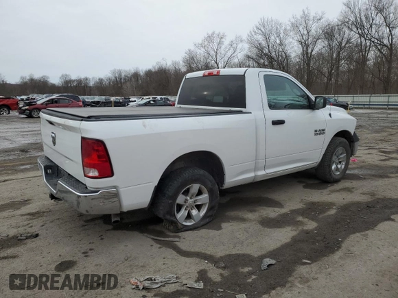 2017 Ram 1500 Tradesman z VIN 3C6JR6AG4HG591621, wystawiony jako Copart lot #43058735 z przebiegiem 48 708 mil mil oraz Szkoda całkowita • Salvage title. Historia ofert i sprzedaży dostępna na DreamBid. Obrazek 3.