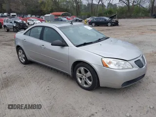 2008 Pontiac G6 GT with VIN 1G2ZH57N684154185, listed as a IAAI auction lot 41907905 with 206,012 mi miles. Bid and sale history available at carsss.com. Image 1.