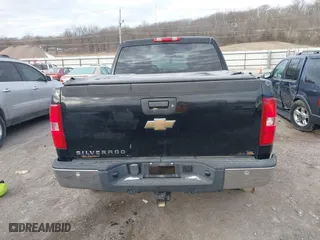 2007 Chevrolet Silverado 1500 LTZ with VIN 2GCEK13YX71690006, listed as a IAAI auction lot 41335272 with 249,949 mi miles. Bid and sale history available at carsss.com. Image 16.