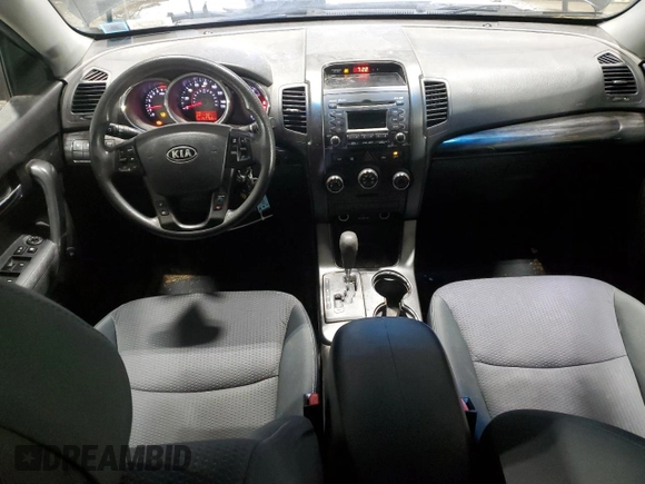 2013 Kia Sorento LX with VIN 5XYKT4A21DG338885, listed as a Copart auction lot 42837395 with 157,766 mi miles and Salvage Title. Bid and sale history available at carsss.com. Image 8.