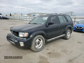 1997 Infiniti QX4 z VIN JNRAR05Y9VW016811, wystawiony jako Copart lot #46103275 z przebiegiem 252 257 mil mil oraz Szkoda całkowita • Salvage title. Historia ofert i sprzedaży dostępna na DreamBid. Obrazek 1.