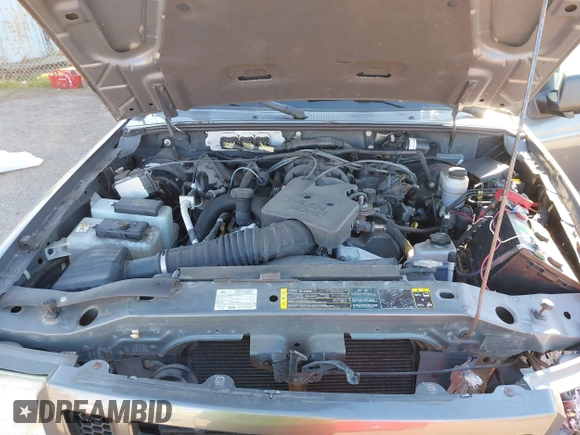 2009 Ford Ranger XLT with VIN 1FTZR45E49PA26582, listed as a IAAI auction lot 41277501 with 33,349 mi miles. Bid and sale history available at carsss.com. Image 10.