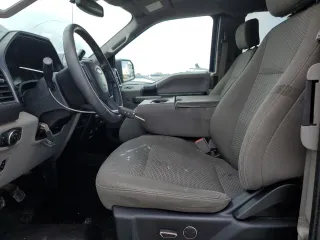 2018 Ford F-150 XL z VIN 1FTEX1C52JKF63264, wystawiony jako Copart lot #61174925 z przebiegiem 191 201 mil mil oraz Czysty tytuł • Clean title. Historia ofert i sprzedaży dostępna na DreamBid. Obrazek 7.