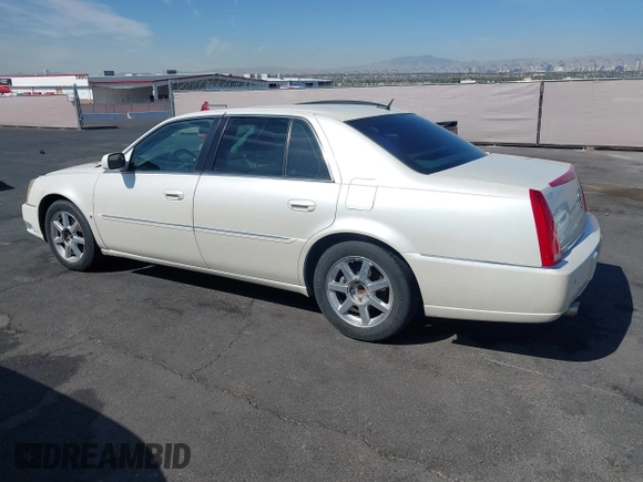 2008 Cadillac DTS 1SC with VIN 1G6KD57Y88U102613, listed as a IAAI auction lot 42035850 with 181,023 mi miles and . Bid and sale history available at carsss.com. Image 3.