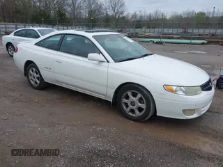 2000 Toyota Solara SE with VIN 2T1CF22P8YC297795, listed as a IAAI auction lot 41904779 with 265,667 mi miles. Bid and sale history available at carsss.com. Image 1.
