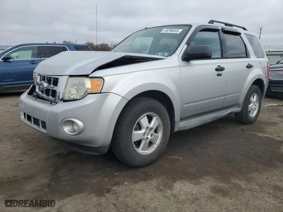 2009 Ford Escape XLT with VIN 1FMCU93G49KB28169, listed as a Copart auction lot 49296855 with 189,932 mi miles and Salvage Title. Bid and sale history available at carsss.com. Image 1.