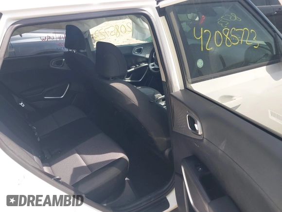 2024 Kia Soul S with VIN KNDJ23AUXR7227864, listed as a IAAI auction lot 42085723 with 28,767 mi miles and . Bid and sale history available at DreamBid. Image 8.