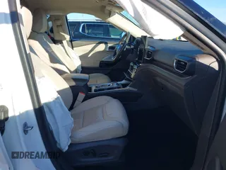 2022 Ford Explorer Platinum with VIN 1FM5K8HC8NGA33268, listed as a IAAI auction lot 41456814 with 47,700 mi miles. Bid and sale history available at carsss.com. Image 5.